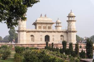 Baby Taj Dehli - Indien